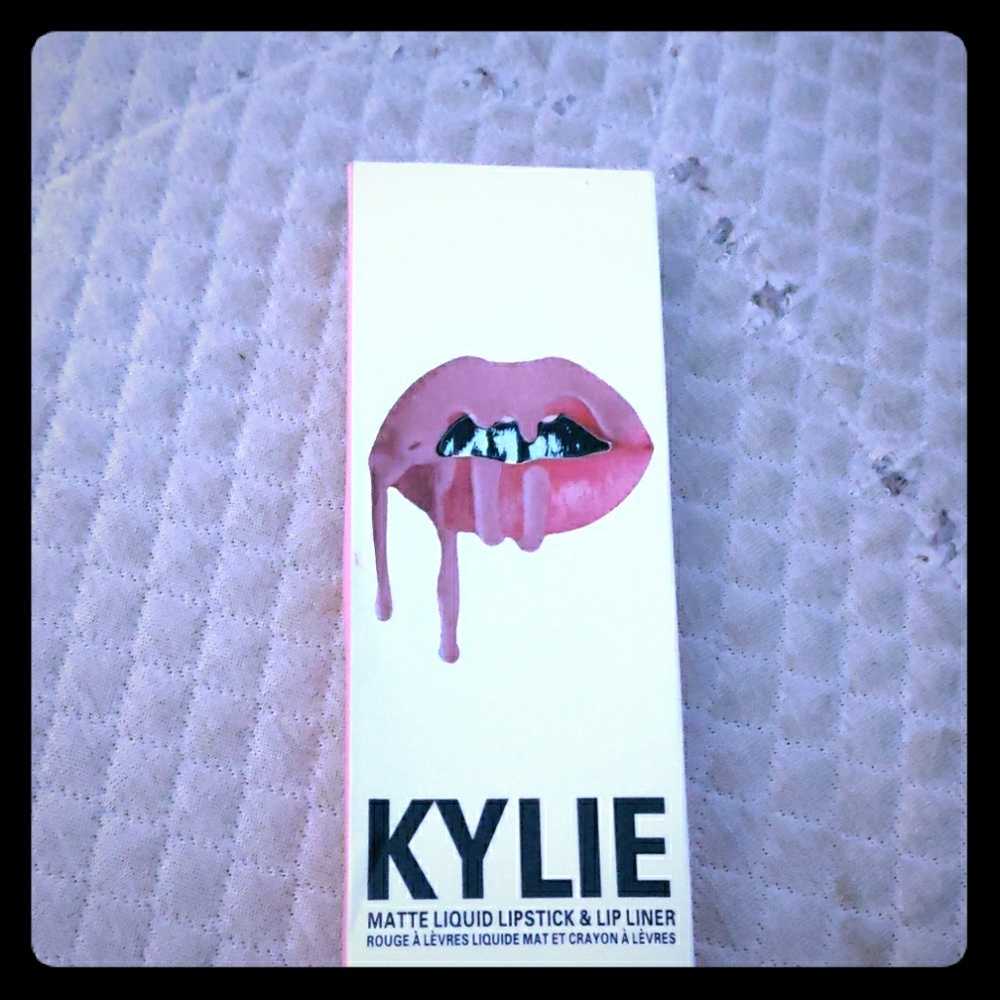 Kylie lip kit